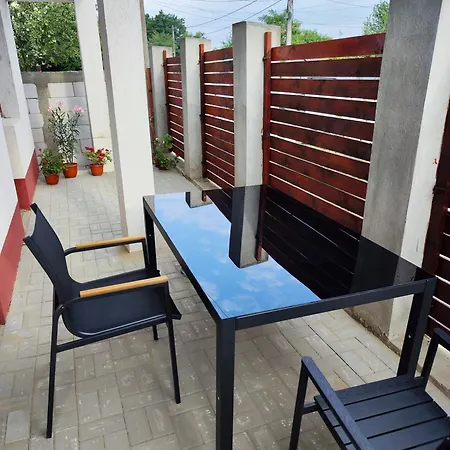 Guest house Eco House